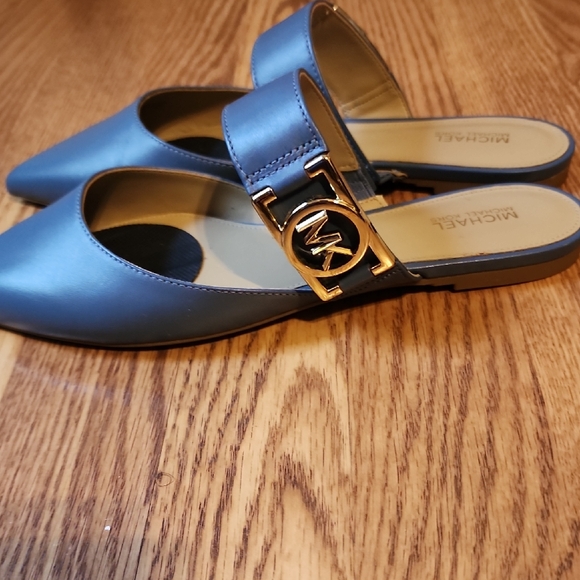 Michael Kors Gold Accent Blue Mules - Picture 1 of 2